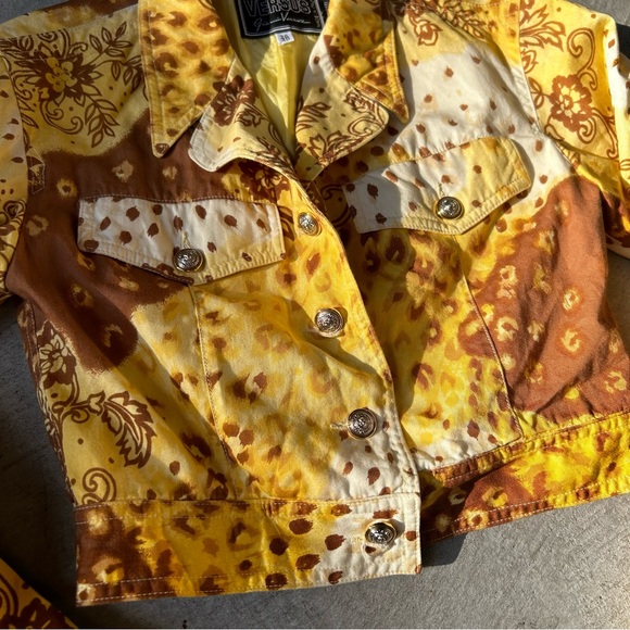 90’s Versace Versus cropped jacket - Picture 3 of 4